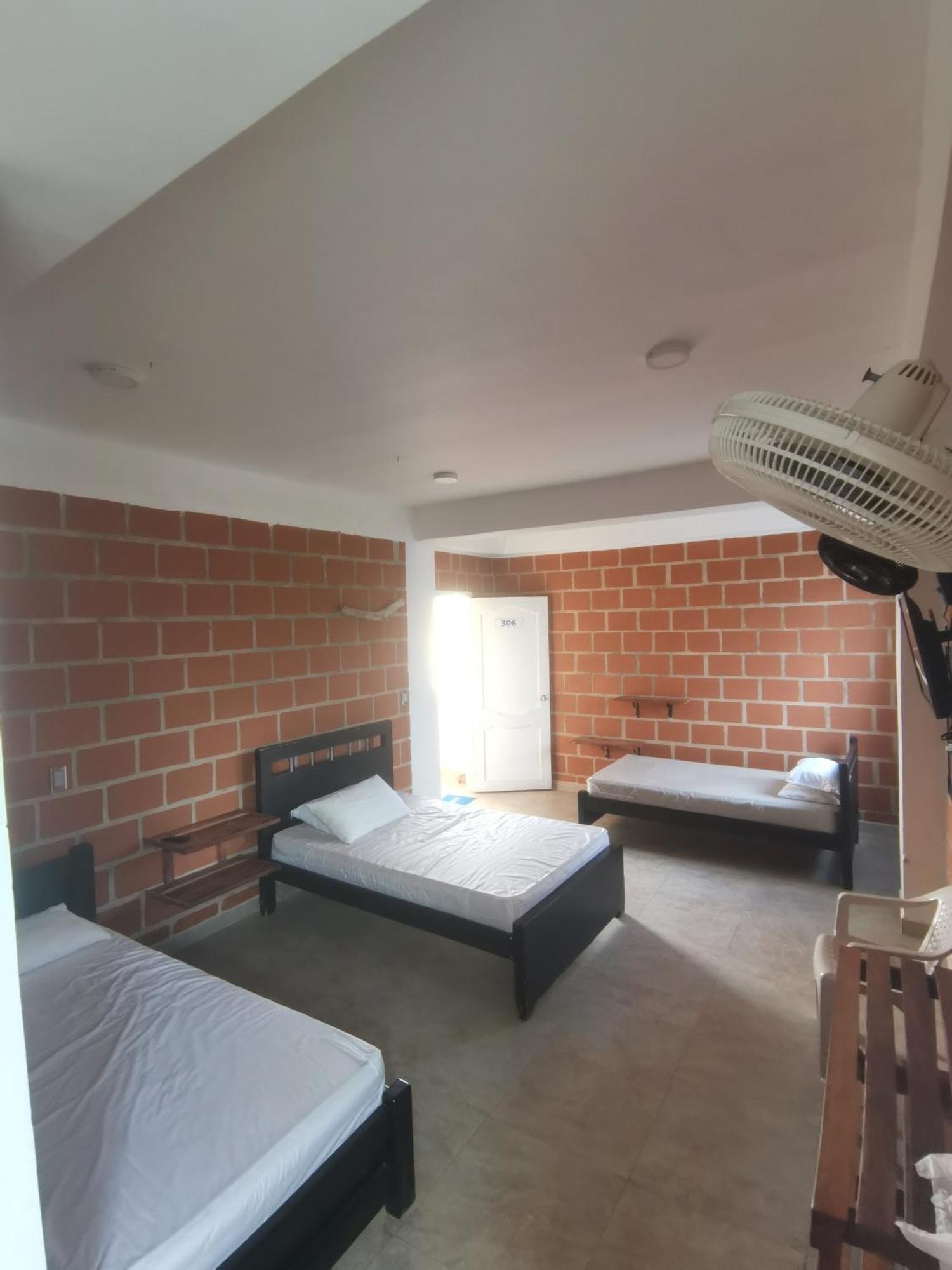 Hotel Obega Pacific Nuqui Luaran gambar