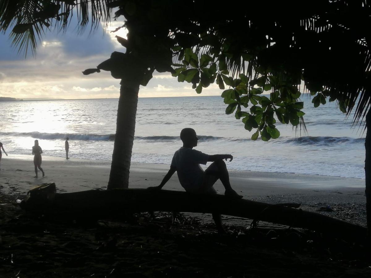 Hotel Obega Pacific Nuqui Luaran gambar