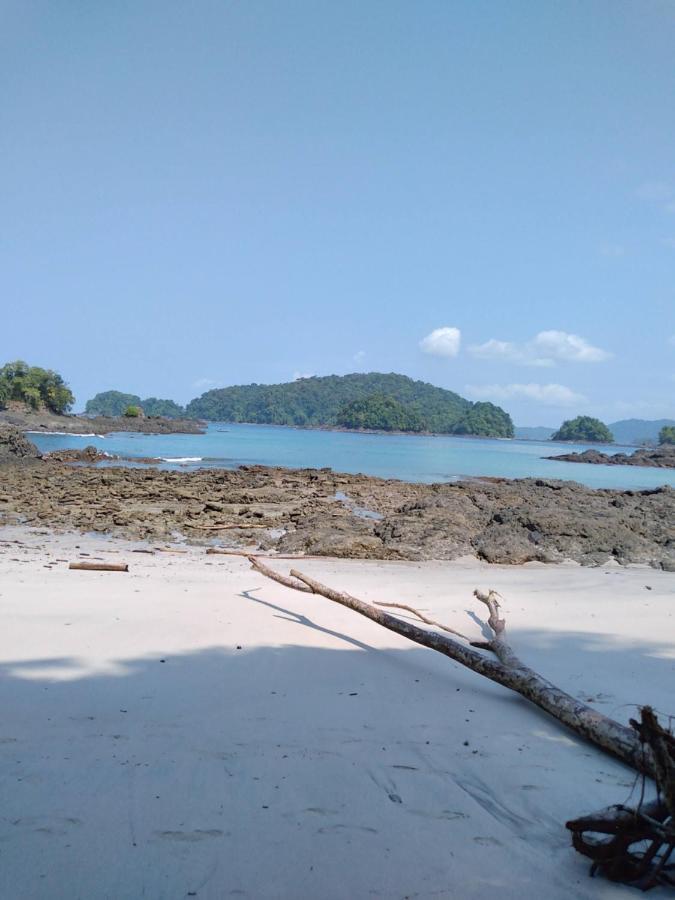 Hotel Obega Pacific Nuqui Luaran gambar